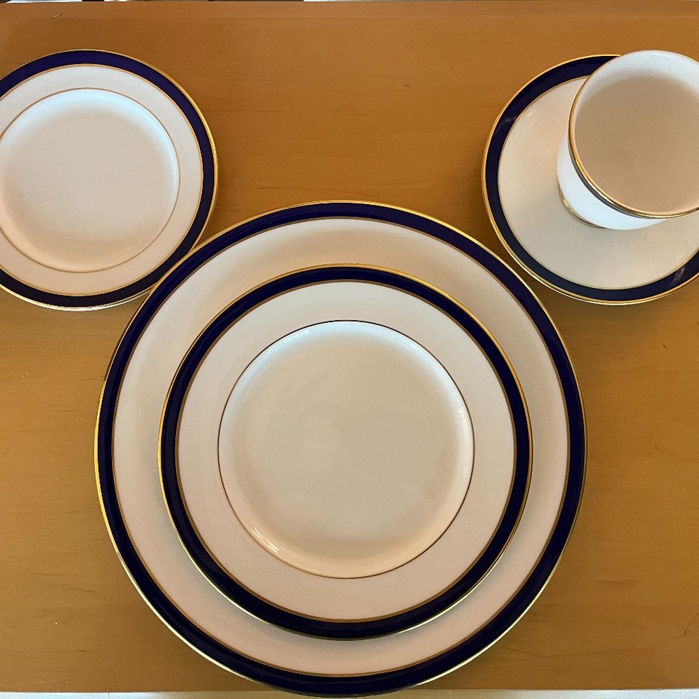 Lenox Federal Cobalt Fine Bone China 5 Piece Set Classics Collection - Preowned - Picture 2 of 5